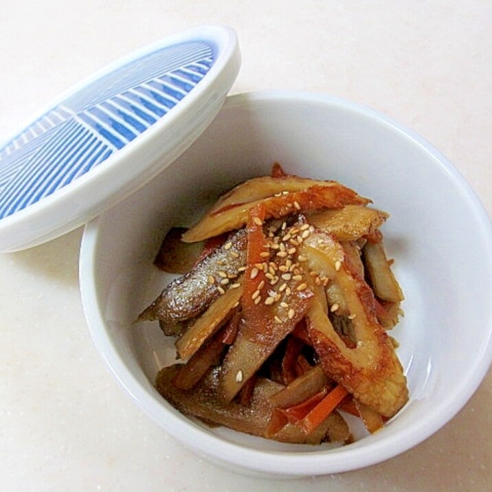 *肉の代わりに竹輪でヘルシー♪きんぴらごぼう*